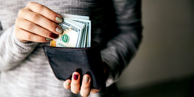 Cómo ser rico en 11 pasos y dejar de preocuparse por el dinero